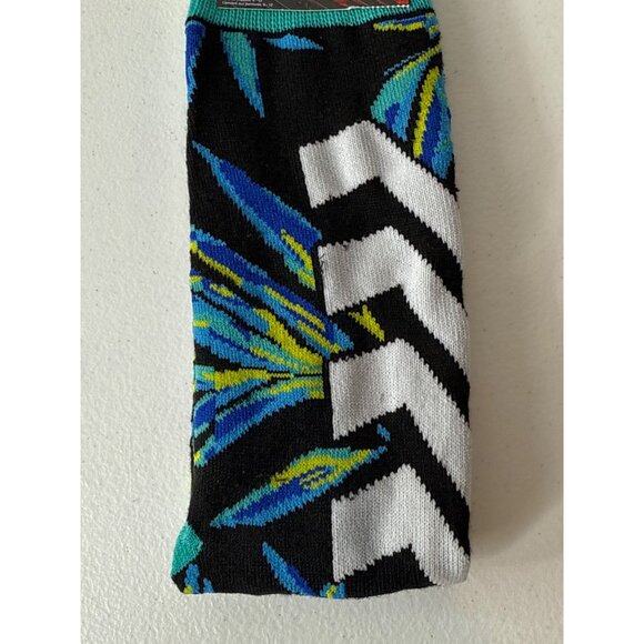 Racing Car Theme Socks Mens 6–13 Black Blue White Speed Stripe Crew NWT - Picture 4 of 5